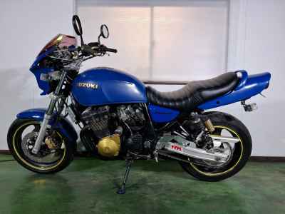 Suzuki GSX400 Inazuma 2002