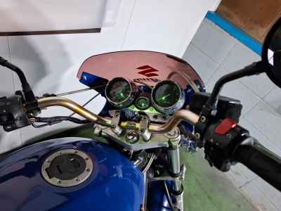 Suzuki GSX400 Inazuma 2002