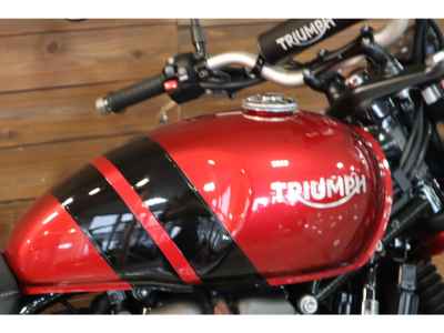 Triumph Scrambler 900 2024