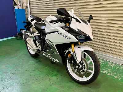 Honda CBR250RR 2023