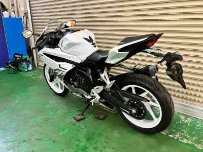 Honda CBR250RR 2023