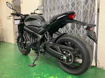 Honda CB650R 2023