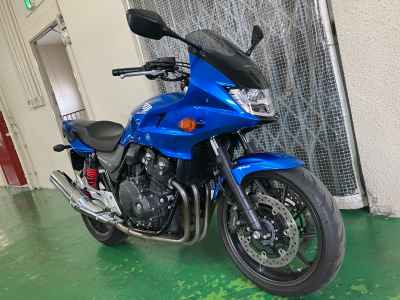 Honda CB400SFV 2018