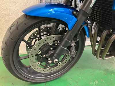 Honda CB400SFV 2018