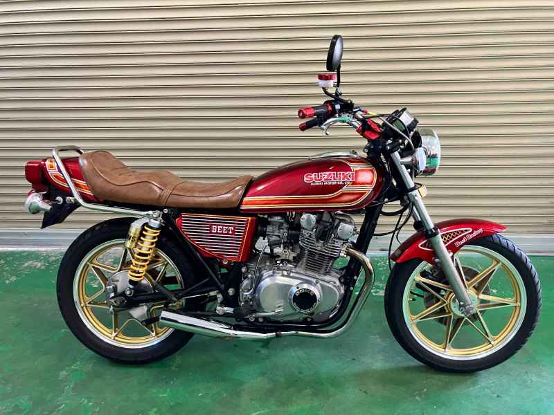 Suzuki GS400 2024