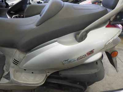 Kymco Grand Dink 250 2009