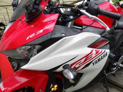 Yamaha YZF-R3 2015