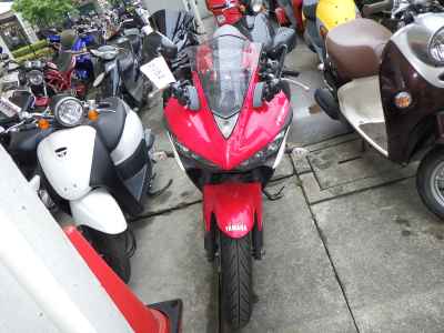 Yamaha YZF-R3 2015