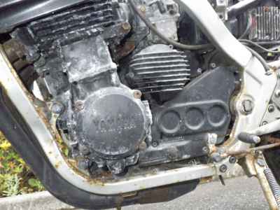 Yamaha FZ400R 1985