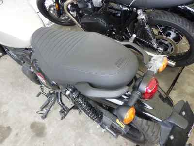 Royal Enfield HUNTER350 2023