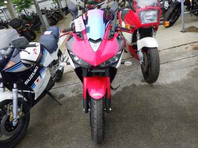 Yamaha YZF-R25 2015