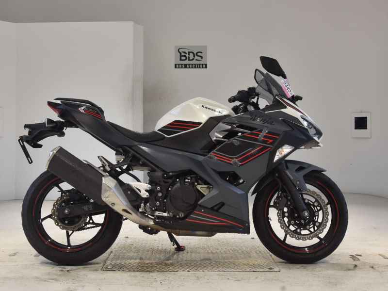 Kawasaki Ninja 400 2023
