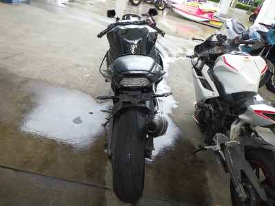 Kawasaki ZX-6R 2010