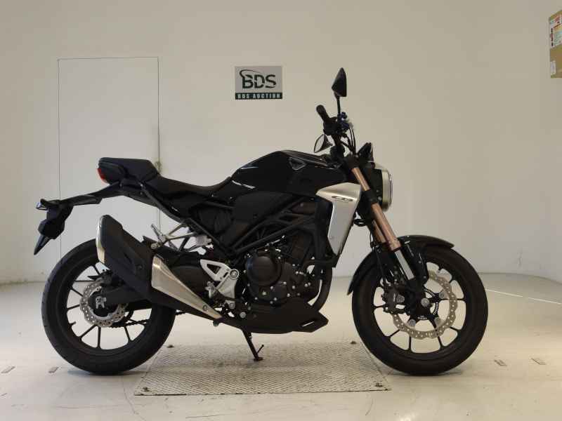 Honda CB250R 2019
