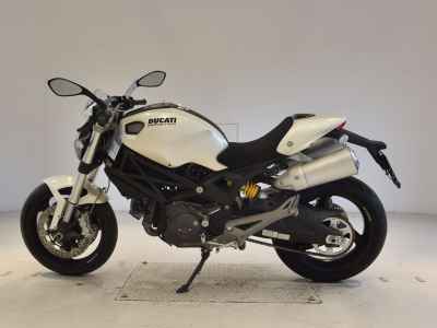 Ducati Monster 696 2009