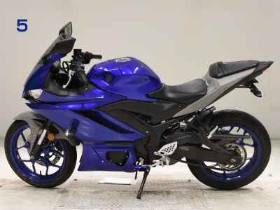 Yamaha YZF-R25 2020