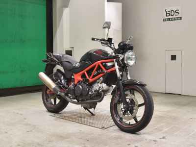 Honda VTR250 2011