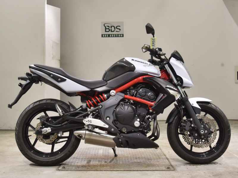 Kawasaki ER-4N 2012