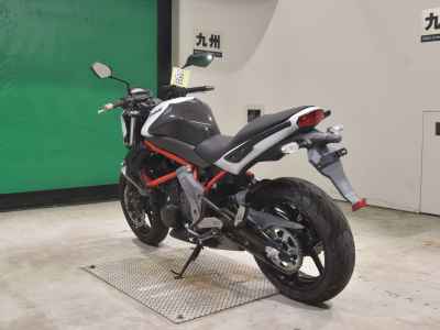 Kawasaki ER-4N 2012