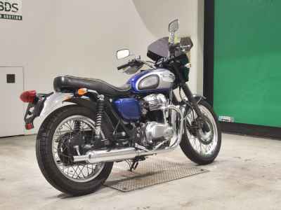 Kawasaki W400 2010