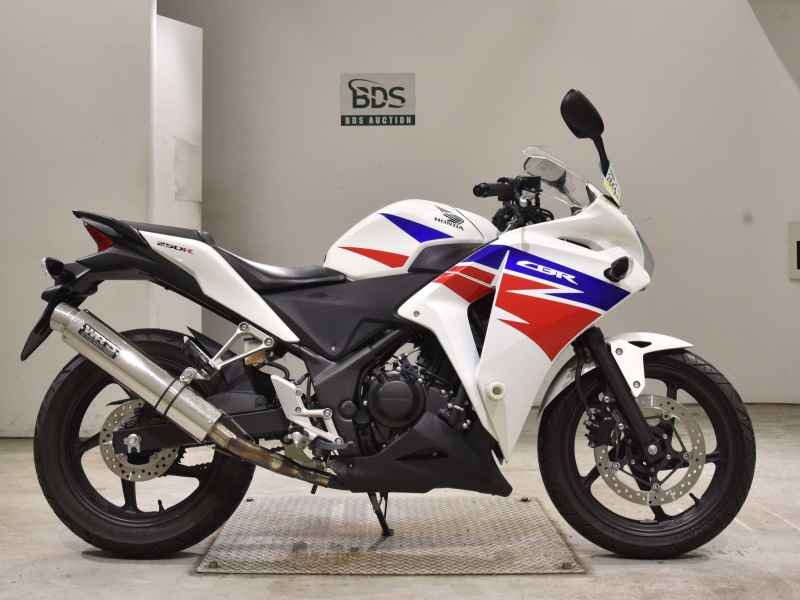 Honda CBR250R 2013