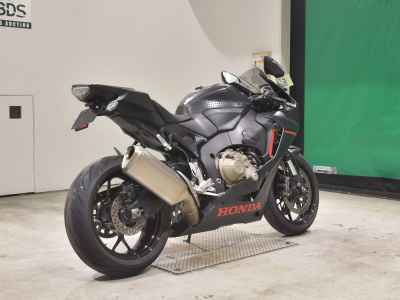 Honda CBR1000RR 2018