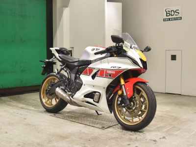 Yamaha YZF-R7 2022