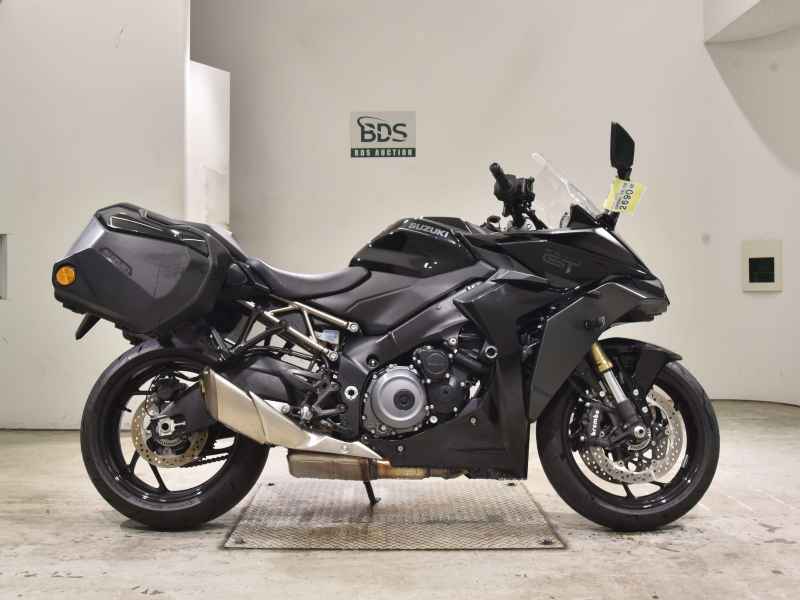 Suzuki GSX-S1000GT 2023