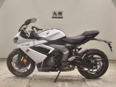 Triumph Daytona 660 2024