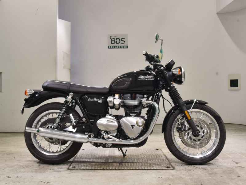 Triumph Bonneville T120 2025