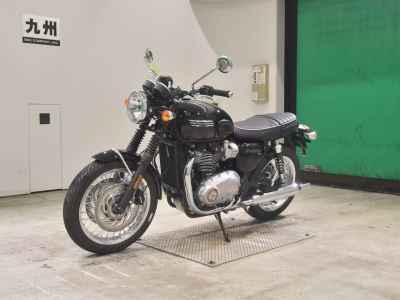 Triumph Bonneville T120 2025