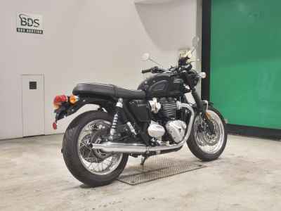 Triumph Bonneville T120 2025
