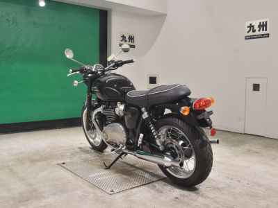 Triumph Bonneville T120 2025