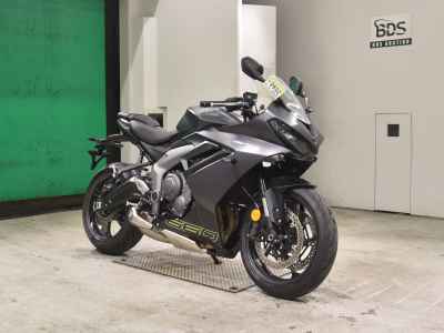 Triumph Daytona 660 2024
