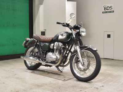 Kawasaki W800 2011
