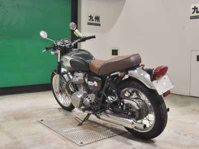 Kawasaki W800 2011