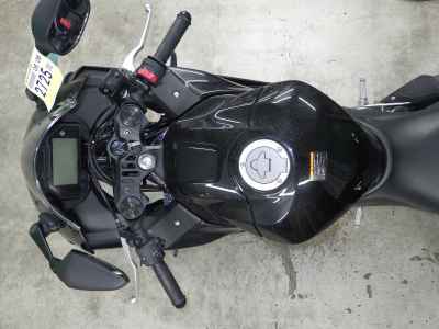 Yamaha YZF-R25 2022
