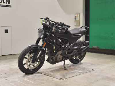 Husqvarna Svartpilen 250 2022