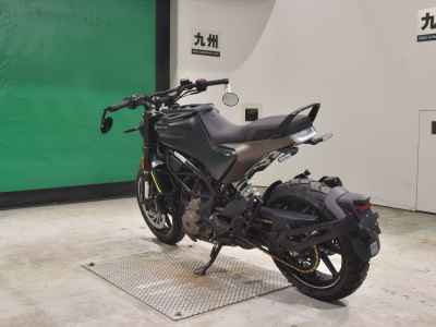 Husqvarna Svartpilen 250 2022
