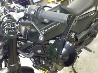 Husqvarna Svartpilen 250 2022