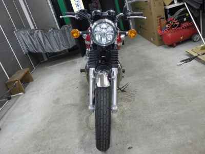 Kawasaki W800 2022
