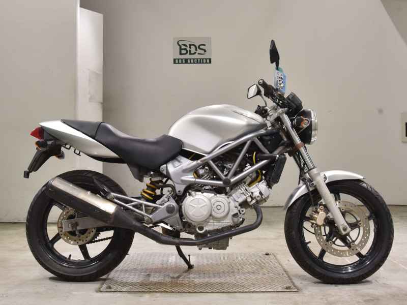 Honda VTR250 2000