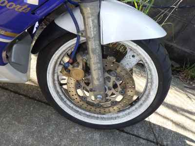 Yamaha FZR400 1987