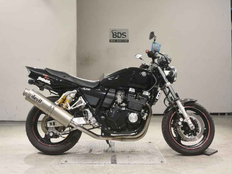 Yamaha XJR400 2006