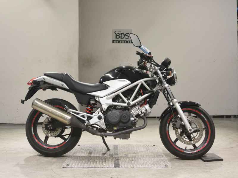 Honda VTR250 2009