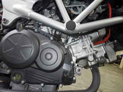 Honda VTR250 2009