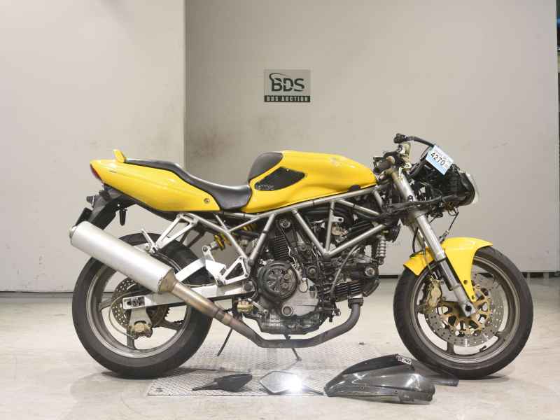 Ducati 900SS IE 2001