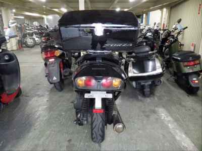 Honda Forza 2000