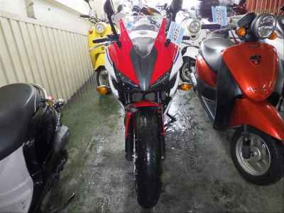 Honda CBR400R 2016