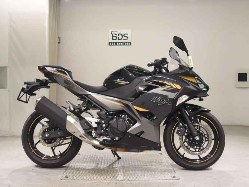 Kawasaki Ninja 400 2022